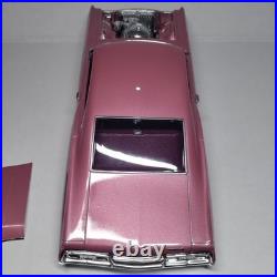 Custom 1967 Impala Lowrider Model Kit 1/25 Scale WithCrome Motor