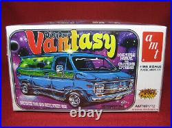 Dirty Donny's Vantasy 1970s Chevy Van G10 Street Custom AMT 125 Model Kit 691