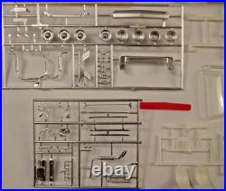 Dodge Deora Topless Pick-up Original 1968 Issue Unbuilt Amt 1/25 Model T 230-200