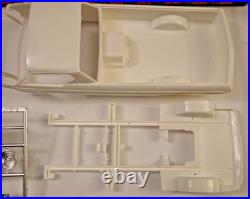 Dodge Deora Topless Pick-up Original 1968 Issue Unbuilt Amt 1/25 Model T 230-200