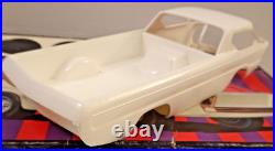 Dodge Deora Topless Pick-up Original 1968 Issue Unbuilt Amt 1/25 Model T 230-200