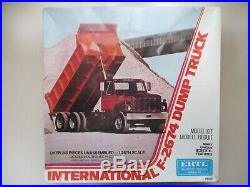 Ertl / Amt International F-2674 Tandem Axle Dump Truck Model Kit (sealed)