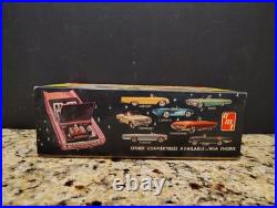 Ford 61 Convertible 1961 Model Kit AMT 3 in 1 1/25 Scale NEW Unbuilt K-111