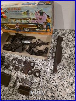 Ford Country Squire Station Wagon 1957 1/25 Model Kit REVELL NEW Unbuilt H-1220