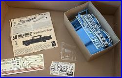 George Barris 1958 Chevrolet Impala AMT 125 Model Car Kit 2758 Vintage Trophy
