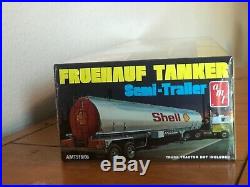 Italeri 1/24 Freightliner FLC Tractor & AMT 1/25 Fruehauf Tanker Trailer