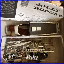 Jolly Rodger 125 Scale Atm Model Kit (2003) Opened