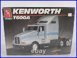 Kenworth T600A Semi Truck AMT 125 Model Kit # 6976 Sealed Box 1990