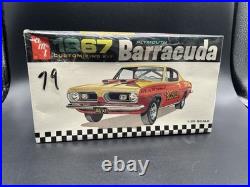 L@@k! Rare Factory-sealed Original Vintage Amt 1967 Plymouth Barracuda Kit Nib