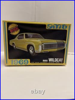 L@@k! Rare! Original Vintage Amt 1969 Buick Wildcat Kit Complete Super C@@l