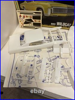 L@@k! Rare! Original Vintage Amt 1969 Buick Wildcat Kit Complete Super C@@l
