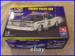 Look Amt / Ertl Hobby Smokey Police Car 1/25 Scale Model Kit Open Box