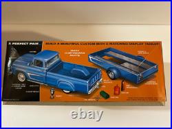 Lot #8 Six Scale Model Auto Kits 124 & 125 Scale
