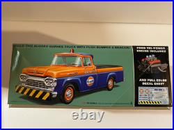 Lot #8 Six Scale Model Auto Kits 124 & 125 Scale