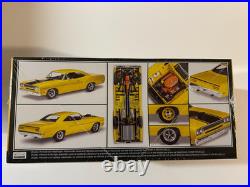 Lot #8 Six Scale Model Auto Kits 124 & 125 Scale