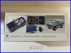 Lot #8 Six Scale Model Auto Kits 124 & 125 Scale