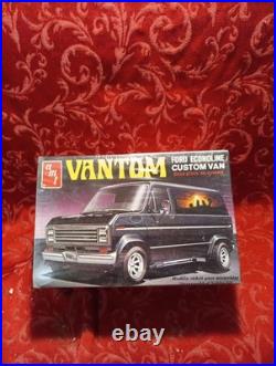 M20e RaRe T418 original Sealed vtg AMT VANTOM FORD ECONOLINE CUSTOM VAN 1/25