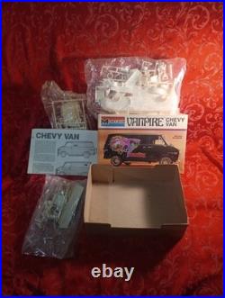 M6A 70s AMT Incomplete sealed in a Monogram Chevy Street Van Model Kit Vanpire
