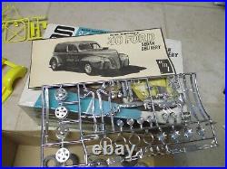 MIB 1969 Orig Issue VTG'40 Ford Sedan 2in1 Model/Kit AMT USA 2540 1940 1/25