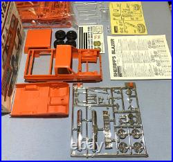 MONOGRAM 1980 CHEVROLET K5 4x4 SHERIFF's BLAZER KIT#2249 AMT MPC NOS S/I