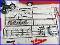 MPC 1971 Dodge Charger Annual Kit Model Car #7107 APPEARS COMPLETE Partial Build