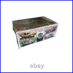 Mercedes-Benz 300SL German Grand Touring Coupe Model Kit 1/25 Scale AMT