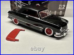 Mike Kollver 1950 Ford Convertible AMT Box Art Award Winning Built Model Kit