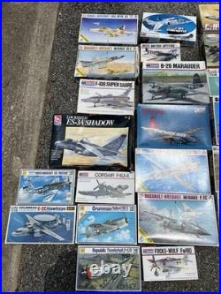 Mixed Lot Of 27 Vintage Model Airplanes Military Revell Monogram Scalecraft 148