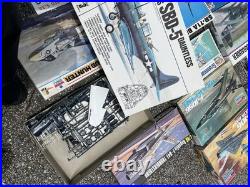 Mixed Lot Of 27 Vintage Model Airplanes Military Revell Monogram Scalecraft 148