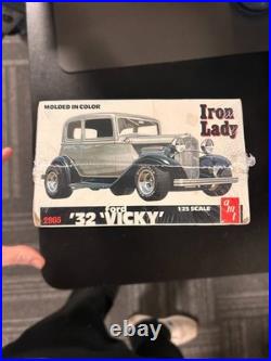 Model Car Lot, AMT, Revell, lindberg, 7 cars