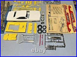 Mpc 1969 Dodge Charger Mr. Norm Funny Car #714-200 1/25 Amt Complete Model Kit