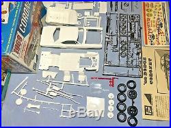 Mpc 1969 Dodge Coronet R/t Superbee Kit #1769-200 Amt 1/25 Complete O/b Model