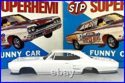 Mpc 1969 Dodge Coronet Super Hemi F/c Kit#715-200 Amt Mint Nos Car Body Only