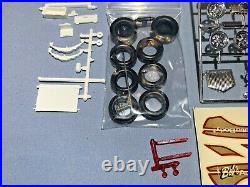 Mpc 1970 Dodge Challenger R/t Kit #1470-200 Amt 1/25 Vintage Complete Model Kit