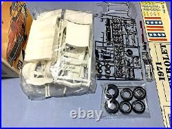 Mpc 1971 Chevrolet Impala Kit#1-7103-225 Amt 1/25 Nos Rare Molded In White Model
