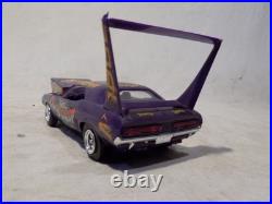 Mpc 1971 Dodge Chalenger Wild Built Model Car Hemi Daytona Superbird 70 Amt R/t