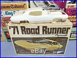 Mpc 1971 Plymouth Roadrunner Annual #1-7125-200 71 Amt 1/25 Complete Model Kit