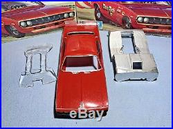 Mpc 1972 Plymouth Barracuda Dunn & Reath F/c #1-0754-250 Amt 1/25 Builder Kit