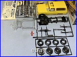 Mpc 1977 Chevy Blazer Super Snap Kit#1-3304 1/25 Amt Revell Nos Mint Complete