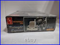 NOS AMT 6644 Peterbilt 359 Midnight Express TRACTOR KIT 1/25 Sealed Vintage