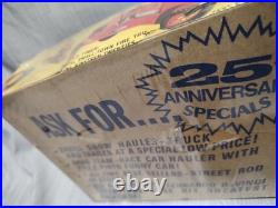 New Sealed AMT'27 Street Rod T Fire Truck 125 Scale T143 Flamin' Hot Showrod