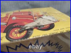 New Sealed AMT'27 Street Rod T Fire Truck 125 Scale T143 Flamin' Hot Showrod