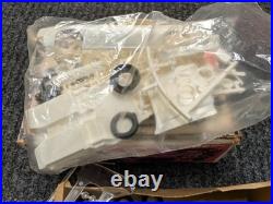 Nos 1976 Camaro Rally Sport Amt 1/25 Th Scale Model Kit Vintage New In Box
