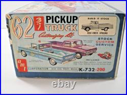 ONLY ISSUE AMT 1962 CHEVY APACHE PICK UP TRUCK 1/25 MODEL KIT 3-n-1 KIT# K-732