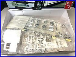 ORIGINAL AMT 125 Kenworth Aerodyne Papa Truck Open Box New Unassembled