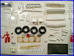 ORIGINAL VINTAGE 3 in 1 AMT 1963 BUICK ELECTRA HARDTOP UNBUILT OPEN KIT #6523
