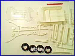 ORIGINAL VINTAGE 3 in 1 AMT 1967 FORD THUNDERBIRD UNBUILT OPEN KIT # 6227-170