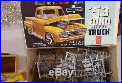 ORIGINAL! Vintage AMT 1953 Ford Pick-up Truck Kit Used Condition