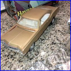 ORIGINAL rare two cars need love, AMT 1965 OLDS DYNAMIC 88 HAVANA BANANA