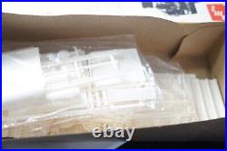 Open Box Vintage AMT Miller Fruehauf 40' Semi Trailer Model Kit T559 125 scale